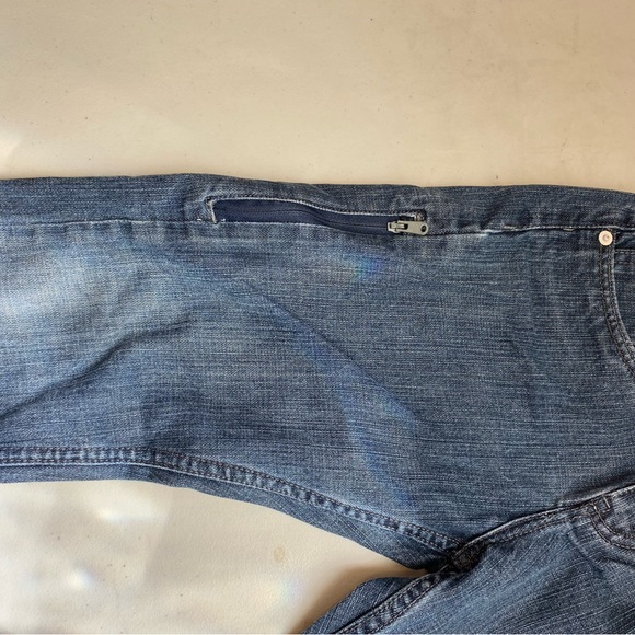 Levi’s - Picture 5 of 5